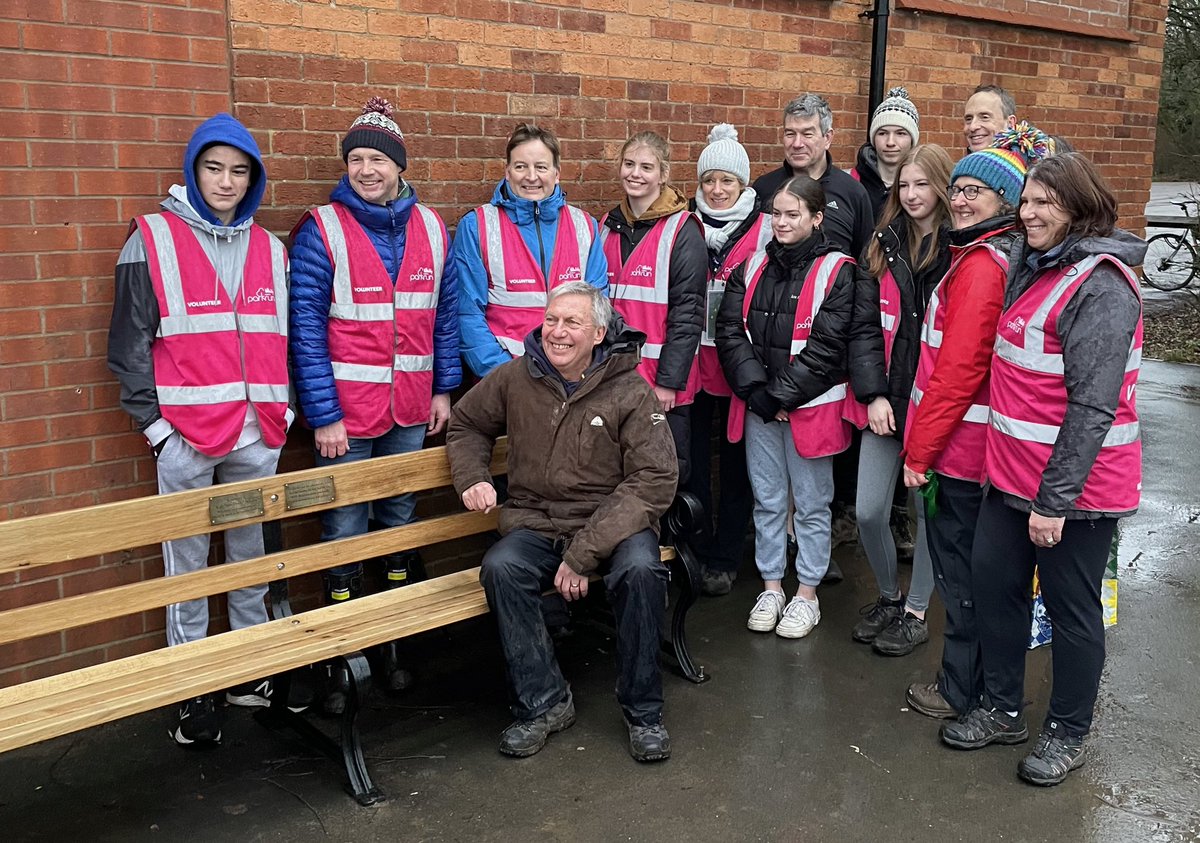 Leamington parkrun (@leamparkrun) on Twitter photo On Saturday we remembered the wonderful Kate Jackson - our ‘Mrs Doyle’ - and unveiled her memorial bench in the place where she volunteered nearly 500 times. The equally wonderful <a href="/DmMoorcroft/">David Moorcroft</a> was there to cut the ribbon and to share his memories of Kate - thank you Dave! On Saturday we remembered the wonderful Kate Jackson - our ‘Mrs Doyle’ - and unveiled her memorial bench in the place where she volunteered nearly 500 times. The equally wonderful <a href="/DmMoorcroft/">David Moorcroft</a> was there to cut the ribbon and to share his memories of Kate - thank you Dave!