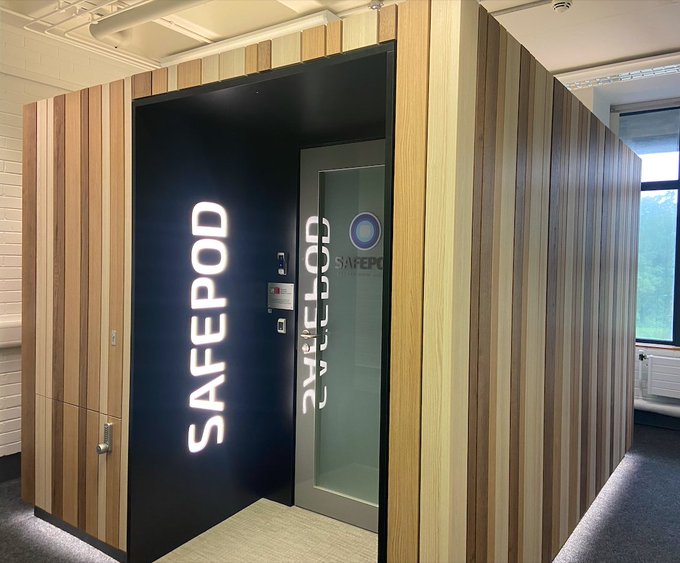 SCADR_data's tweet photo. Great news that Ulster University #SafePod has now been launched! Researchers can now access their #datasets from @UKDataService, @ADR_Wales and @ONS for admin. data projects. More information @SafePodNetwork https://t.co/xAPGRCNTuc https://t.co/SyxAVi0vAD