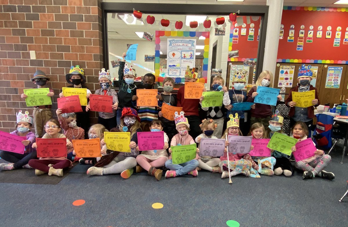 KinderKorshoj's tweet photo. What can we say? We LOVE the 1️⃣0️⃣0️⃣th Day! @MPS_Morton @MalonePrincipal #MavericksMoveMountains https://t.co/09C7bBPXSK