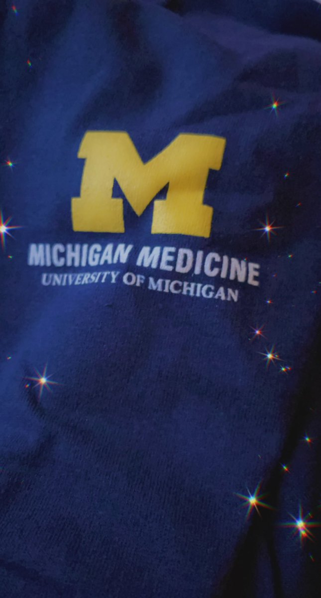 styledscience's tweet photo. Received my Employee Recognition shirt todayβ¦thanks @umichmedicine γ½οΈππ #MichiganMedicine #HailtotheFrontline https://t.co/sOQCzVTJEL