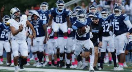 AbneyNasir's tweet photo. After a great conversation and visit with @Coach_Kreider I am grateful to receive an offer from Kean University !! https://t.co/FOdEV36gGS