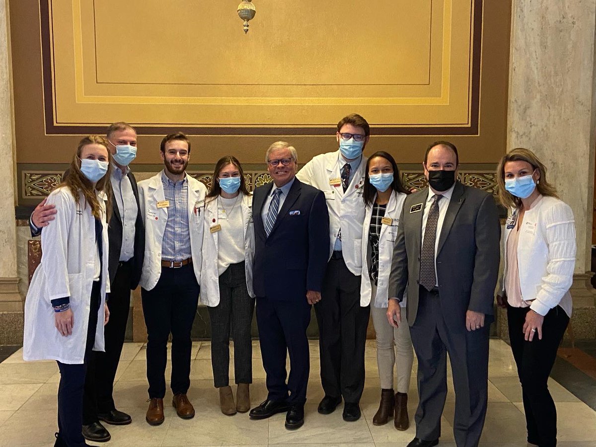 DeanEricBarker's tweet photo. Great day at the IN Statehouse advocating for pharmacy! Thanks Rep. Klinker and Sen. Alting for stopping by. #pharmacysnextgiantleap https://t.co/Ka6mbmm2B1