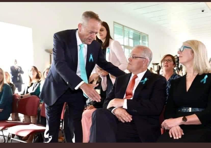 emma_husar's tweet image. “If you can’t be polite just don’t go …” @vanOnselenP 

Irony: this was as at a womens event #ScottyFromPhotoOps 

@BickmoreCarrie @AmyRemeikis @billshortenmp