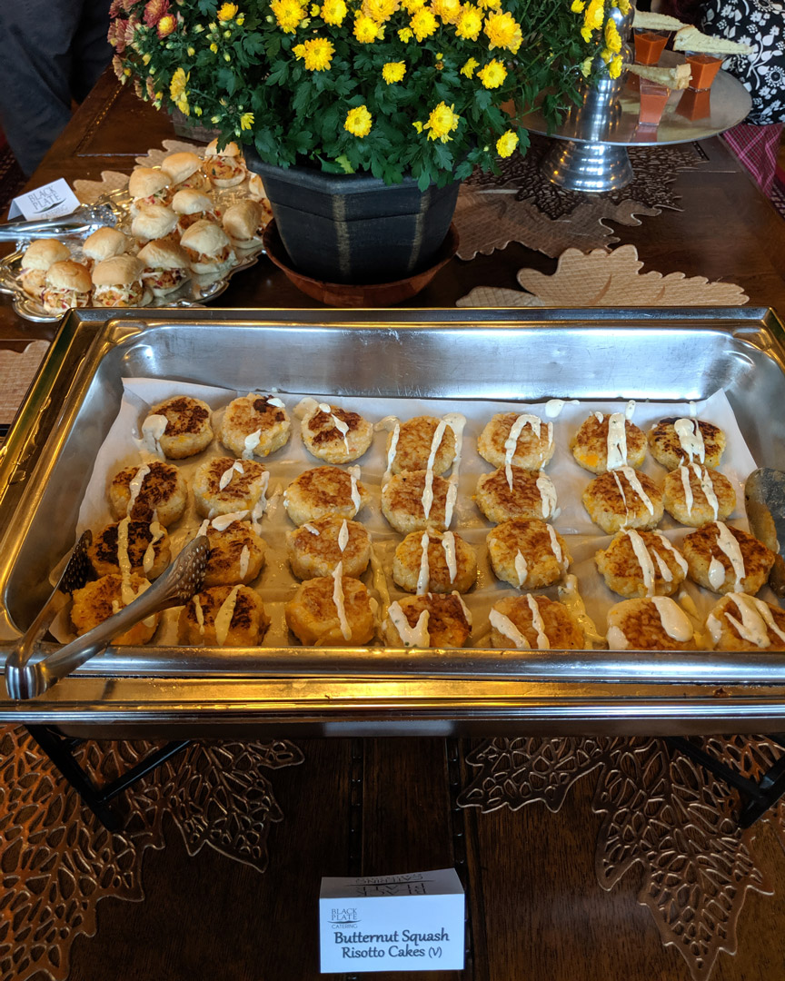 #Vegetarian friends, we’ve got you covered. We have several meatless hors d’oeuvres and entree options and are happy to accommodate dietary restrictions and preferences. Let's talk delicious deets! (Pictured: Butternut Squash Risotto Cakes)#vegetariancatering #blackplatecatering