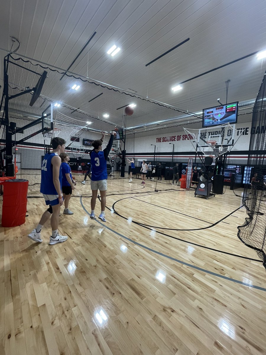 Shoot 360 Basketball Fargo tweet media