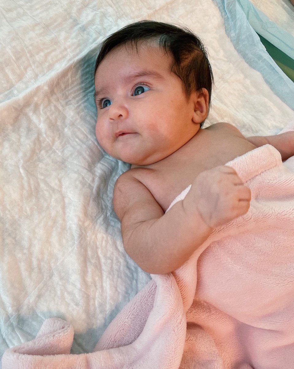 emmugly's tweet photo. Diosito se tomó su tiempo para crearte angelito mío 💗 https://t.co/AEXO35r8TD