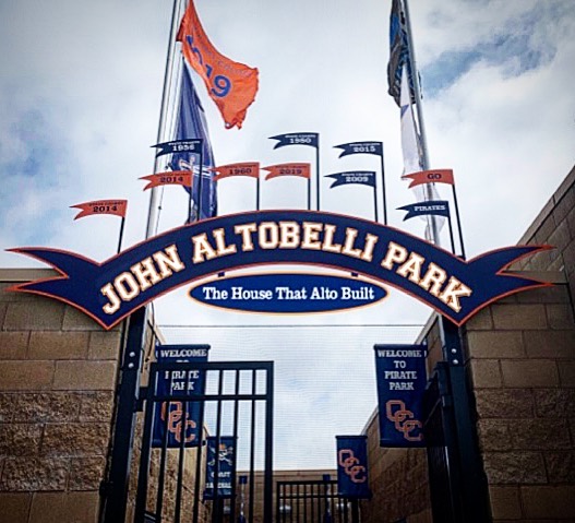 Pirate Park at Orange Coast College will officially be renamed John Altobelli Park in honor of the Pirates' longtime (and late) coach 1/29 30M prior to the game against <a href="/elcaminocollege/">El Camino College</a> at noon. <a href="/occ_baseball/">Orange Coast College Baseball</a> <a href="/USABaseball/">USA Baseball</a> <a href="/CAPECODLEAGUE/">CCHL</a> @WhitecapsCCBL <a href="/NHHSTars_BSB/">NHHS Tars Baseball</a> <a href="/UHCougarBB/">Houston Baseball</a>