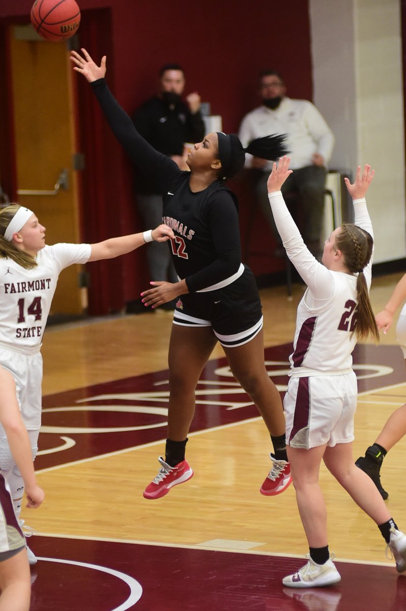 wvsam32's tweet photo. @WU_WBB Pix from the FSU game 1/24/22 are online at: https://t.co/osgv8W2X3O https://t.co/QkDNOEPmZ3