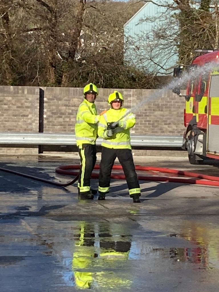Academy__Online's tweet photo. Last day for course R1/22 to practice and refine their practical skills before they their Core Skill assessments on Wednesday and Thursday. Best of luck all. @DSFireUpdates @noblett_john https://t.co/dFk0XbWe6q