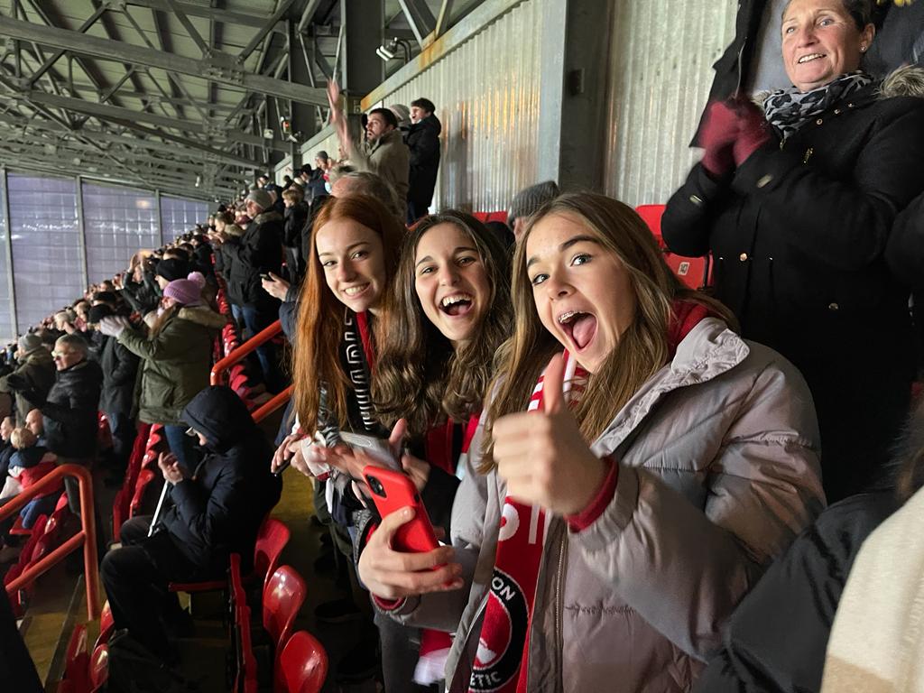 PA_Obey's tweet photo. Fantastic day at The Valley, Saturday, with family &amp; friends, watching Charlton Athletic @CAFCofficial bt Fleetwood 2-0. #Thanks to @CACT_SAP &amp; @NCS for superb hospitality and organisation https://t.co/HS581XLAlO