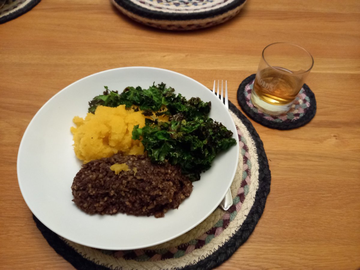 Burns night keto style...haggis, neeps and Kale!! Washed down with a wee dram of course