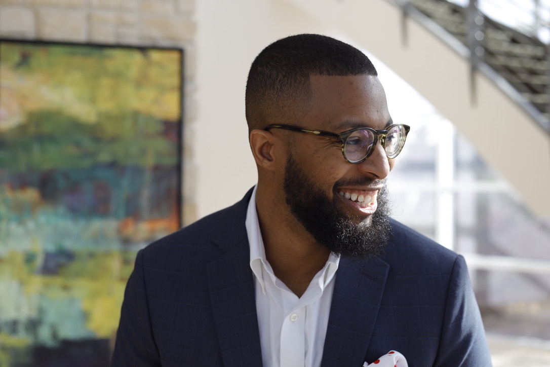 BoydClewis's tweet photo. I am super excited to become a cybersecurity partner with my alma mater, Eastern Hills High School, to help cultivate the next generation of cybersecurity professionals! 
#BlackTechTwitter https://t.co/ggEiVluiDR