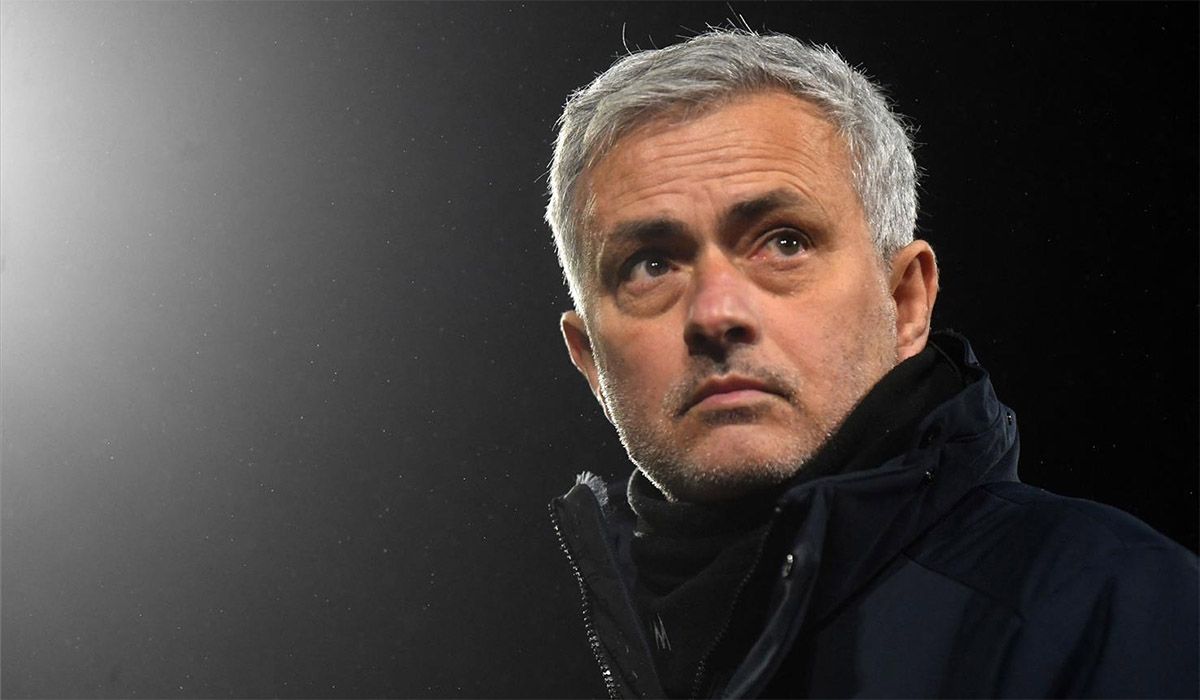 GabrielRicardTV's tweet photo. Hay un récord que considero una anormalidad y le pertenece a Mou... De 2002 a 2011, con 4 clubes de 4 países distintos (Porto, Chelsea, Inter y Real Madrid), NUNCA perdió de local en liga. Fueron 150 partidos, 125 victorias y 25 empates, con 17 títulos. The Special One. https://t.co/Y7rkCUK7Xp