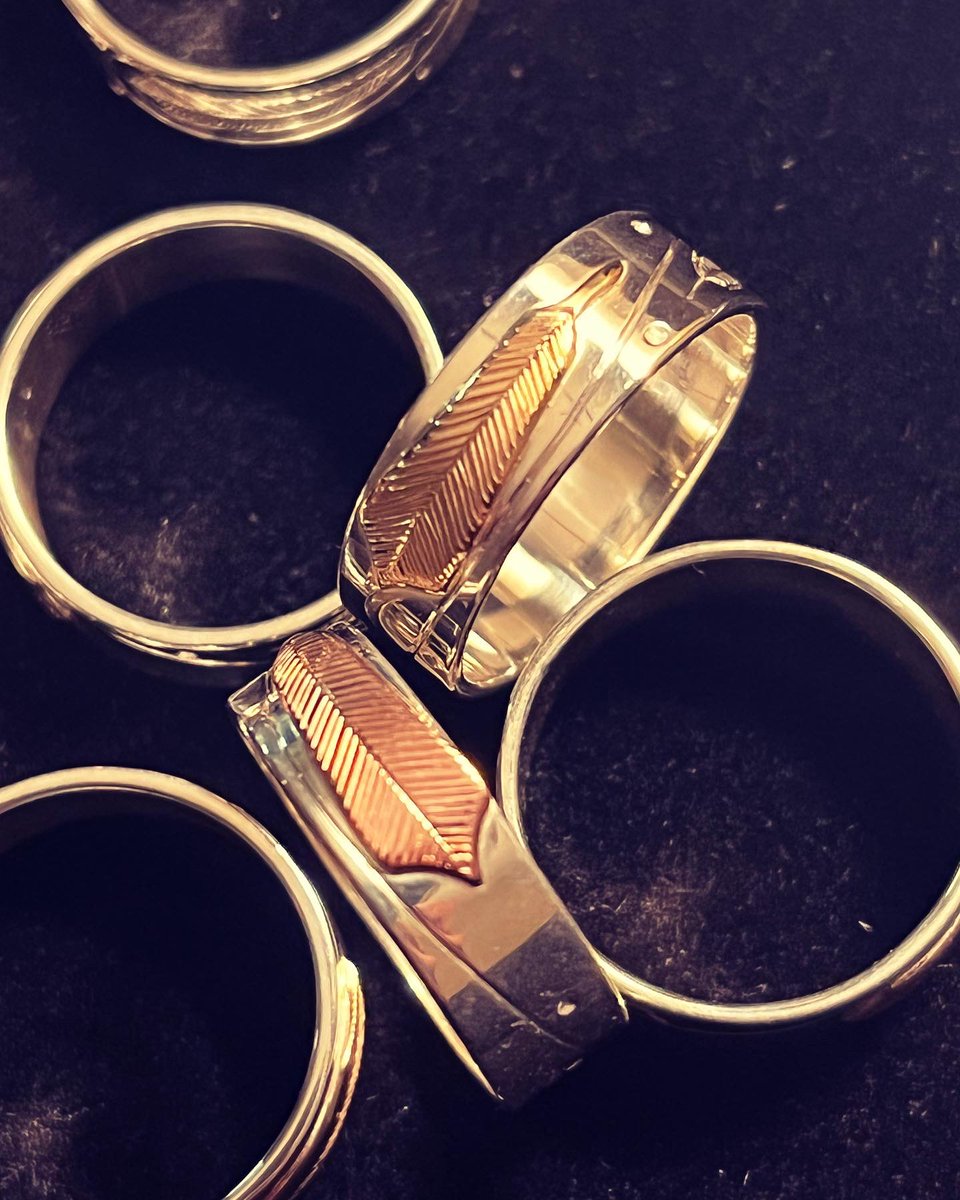 Walterdahaida's tweet photo. Some sweet 1/4” rings with gold a gold feather soldered on each one… on fire!! https://t.co/UelbheF70z