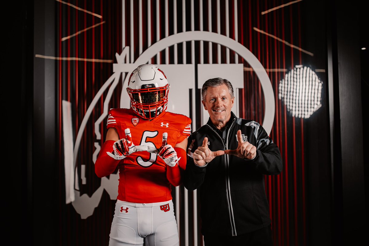 rickygonzalezii's tweet photo. University of Utah was amazing!! Thank you to all the coaches and staff who showed so much luv! @UtahCoachWhitt https://t.co/bnjK1q2NZU