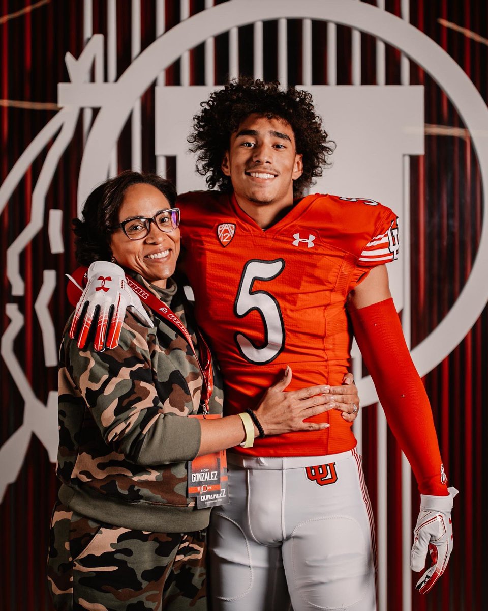 rickygonzalezii's tweet photo. University of Utah was amazing!! Thank you to all the coaches and staff who showed so much luv! @UtahCoachWhitt https://t.co/bnjK1q2NZU
