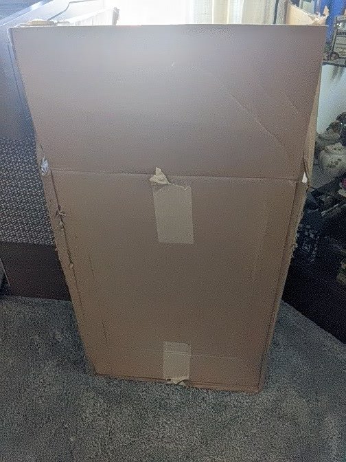uhhh_Johnathan's tweet photo. @WaltDisneyWorld it's funny how you guys ship stuff charge for the shipping and when it shows up it's just a broken mess. It's even better when your return site doesn't get back to you. Thanks for nothing Disney. This was supposed to be a wedding gift to my wife. https://t.co/5hpzZQhctj