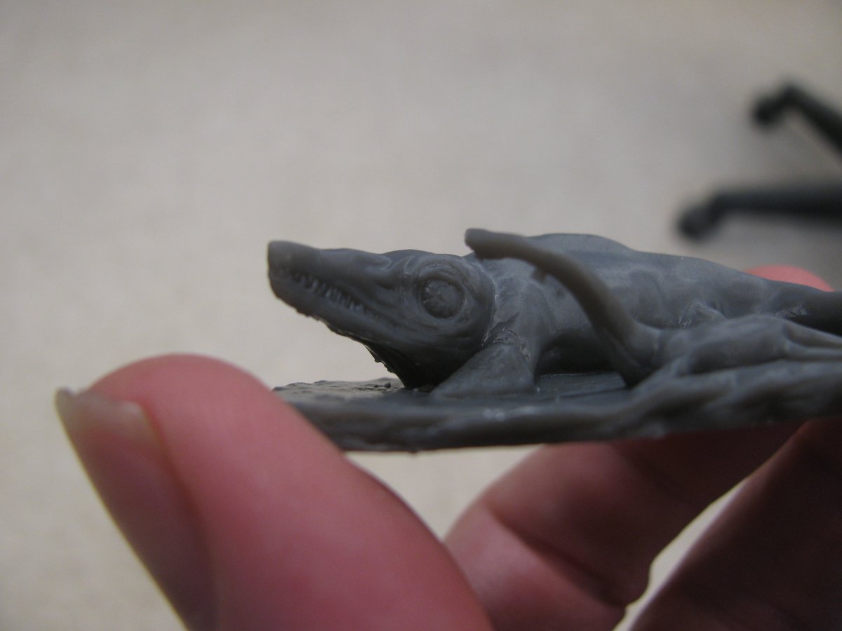 df9465's tweet image. I just made these tiny printouts of @cpdinosaurs (Crystal Palace) dinosaurs, Megalosaurus, the &quot;amphibian&quot; Labyrinthodon, the marine reptiles Ichthyosaurus and Plesiosaurus. 3D models made available a few weeks ago by the Natural History Museum, London. #dinosaurs #fossilfriday