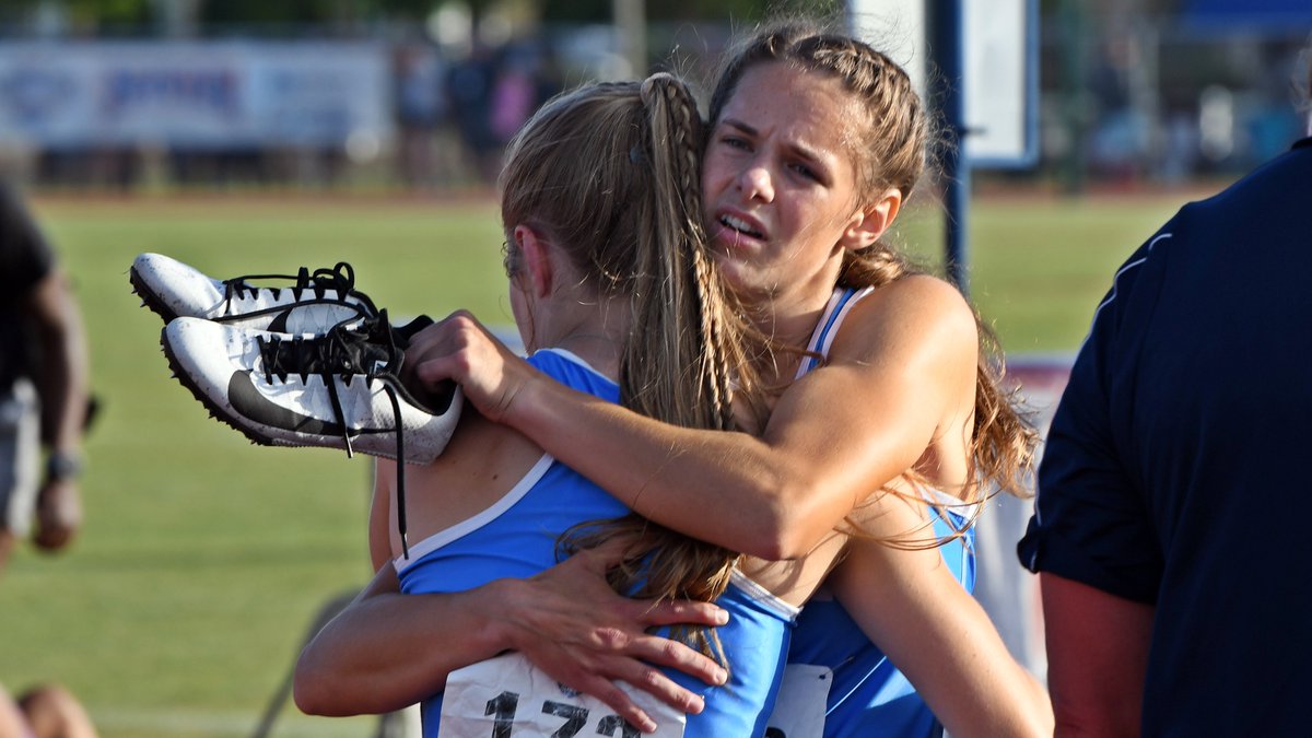 cunebulldogs's tweet image. 6x All-American Sarah Lewis has exemplified the greater purpose of @cunetfxc. She’s unwavering in her faith &amp;amp; competitive pursuit. Says Lewis of CUNE, "As soon as I came on my visit, it was obvious that I didn’t want to go anywhere else."

FEATURE ➡️ bit.ly/3KL6370.