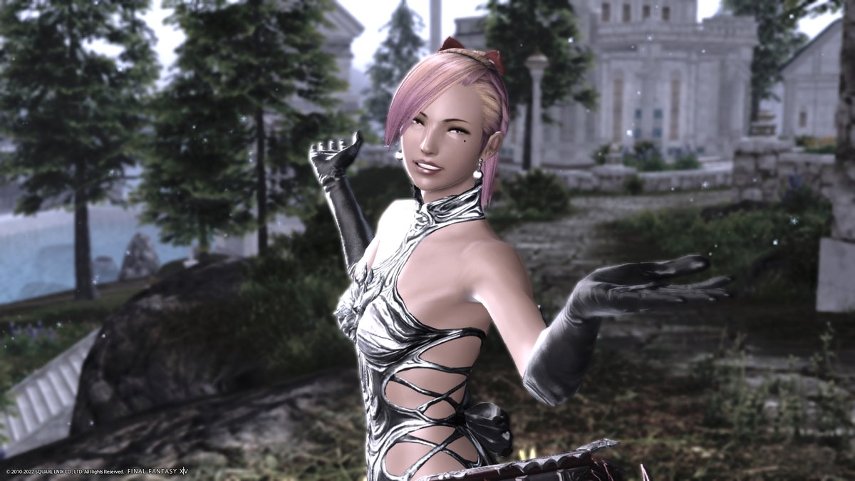 水濡れだとテカテカして余計良いじゃあないか。あと悪魔羽も合いやがる。 