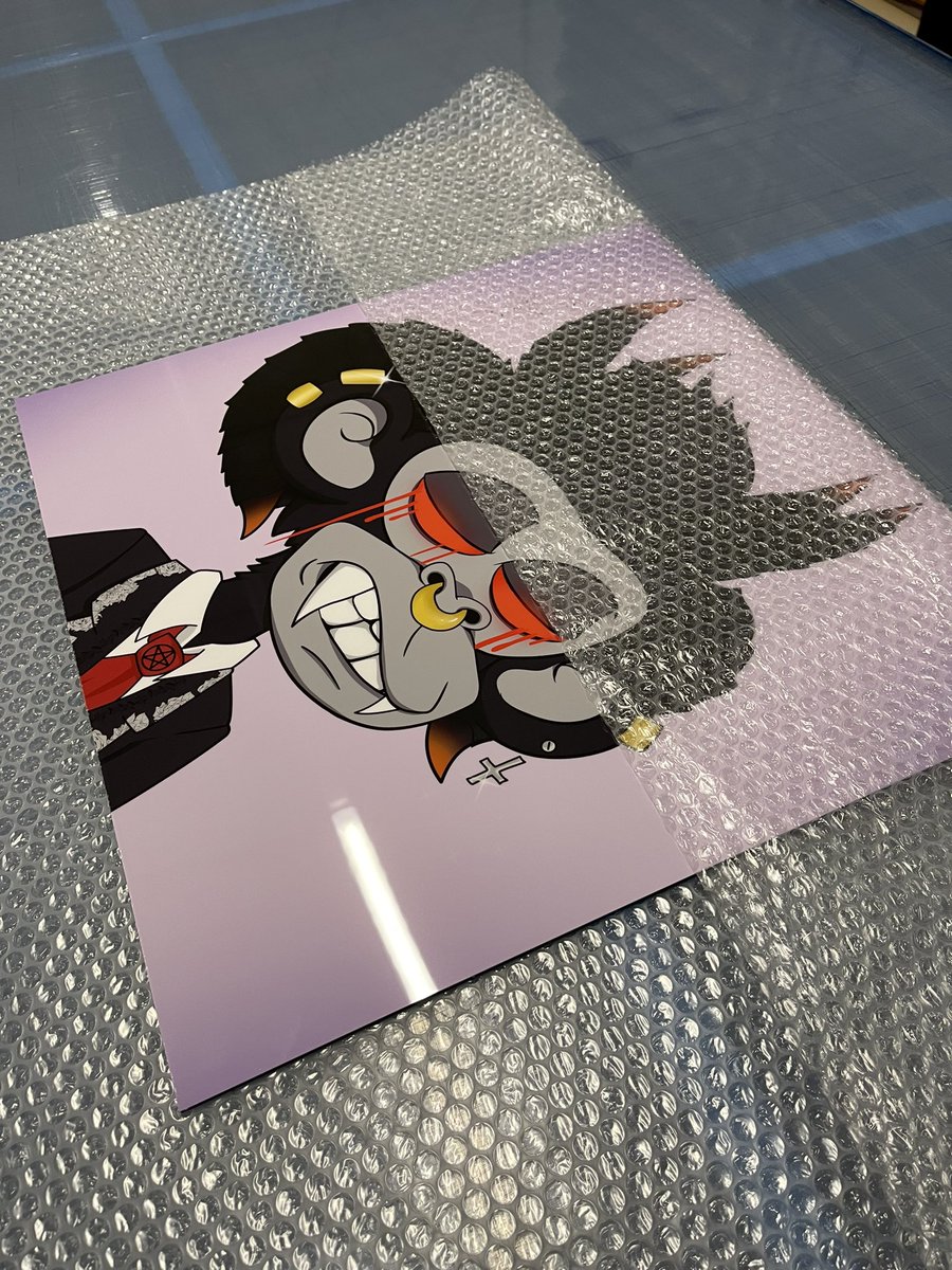 SwitchingChains's tweet photo. It’s all about quality 

NFT print for @Nuaranimal 

Order yours and visualize your NFT passion 

#nftprint #NFTartists #NFTCommunity #nftcollectors #nftart #NFTs #nft https://t.co/vW3sNQPCc9