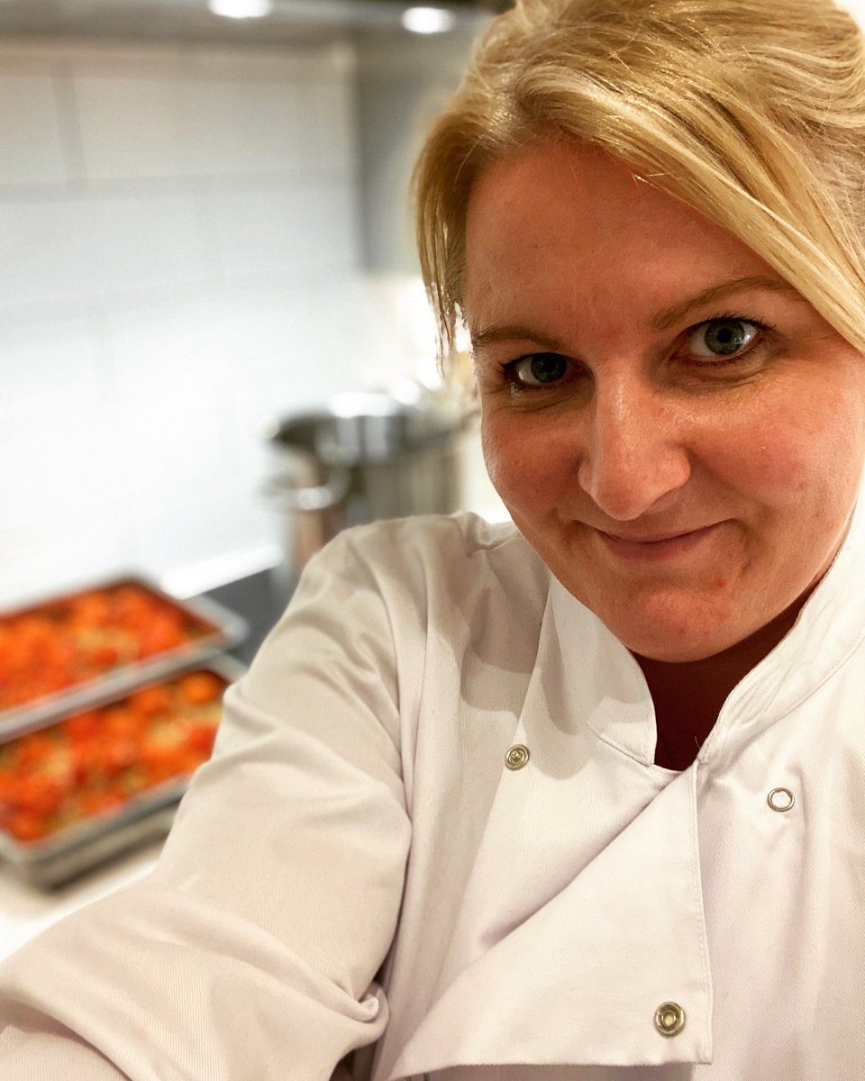 laurasuth's tweet photo. Ah it’s so good to be back!
I’ve been back in the kitchen doing my thing and making delicious chutney, pickle and I’ll soon be onto pickled veg! First market is next month and I’m starting from zero stock after selling out at Christmas #GlasgowPickleCo #ChefLaura https://t.co/52RGSRZC41