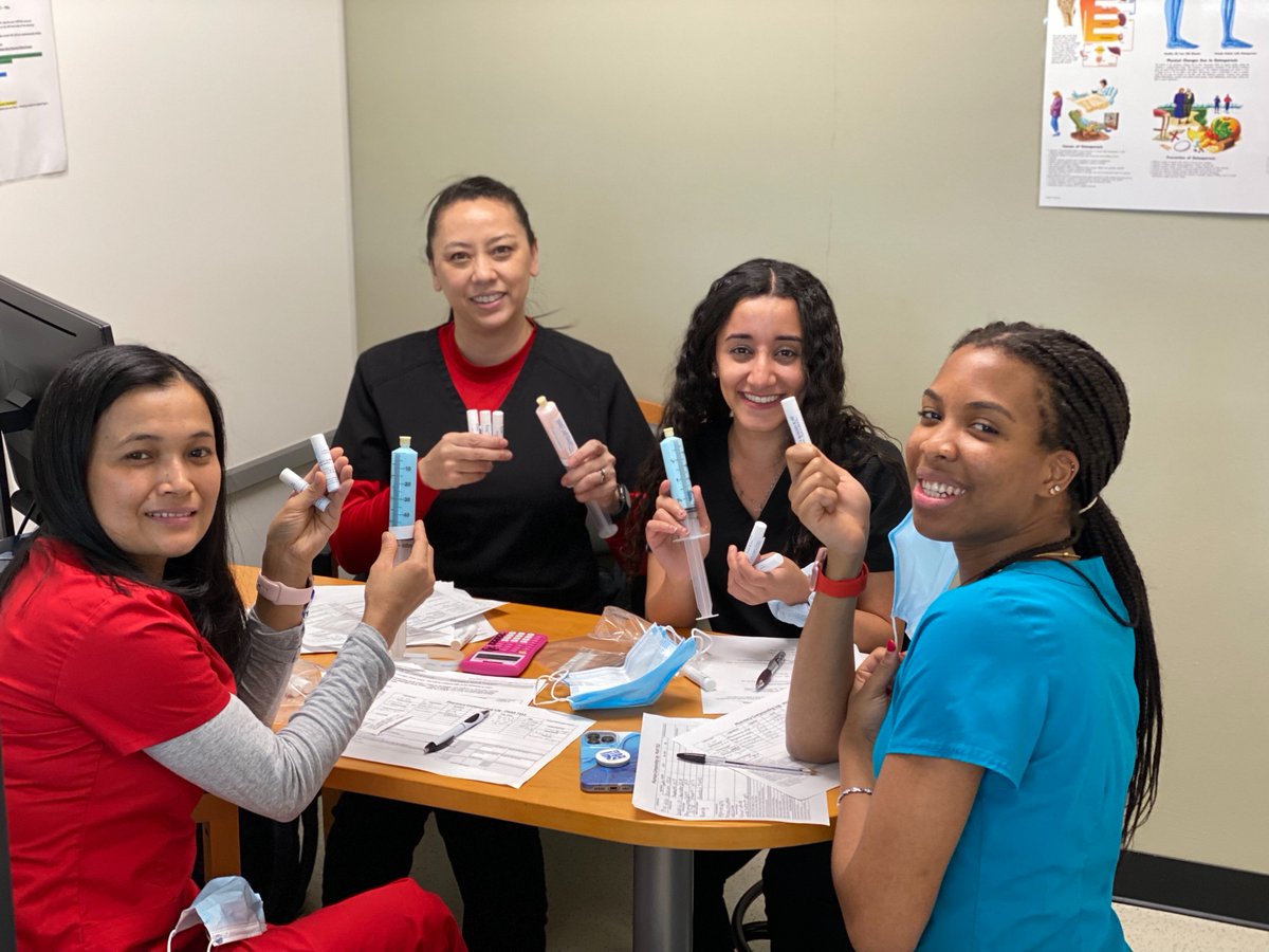UNTHealth_Pharm's tweet photo. PharmD students in the Advanced Compounding elective are getting their first hands-on experience making lip balm and estrogen creams to learn the basics of making a quality compounded product. 💊
#HSCPharmacyExperience #PharmacyCompounding #PharmDtoBe #studentpharmacist https://t.co/cL9hwSHcRH