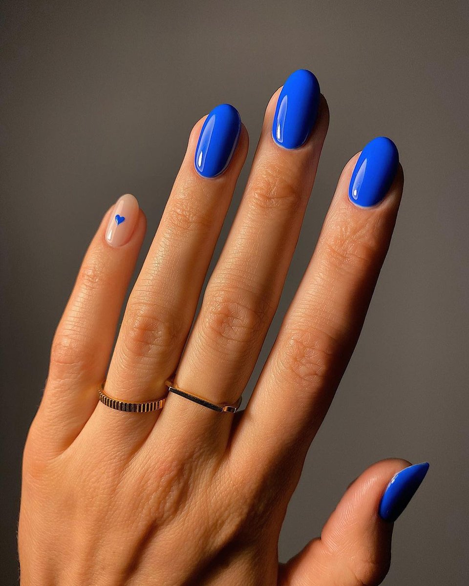 gettheskin's tweet photo. Out of the blue  💙 @emenstudio_ https://t.co/79oTsaU1Om