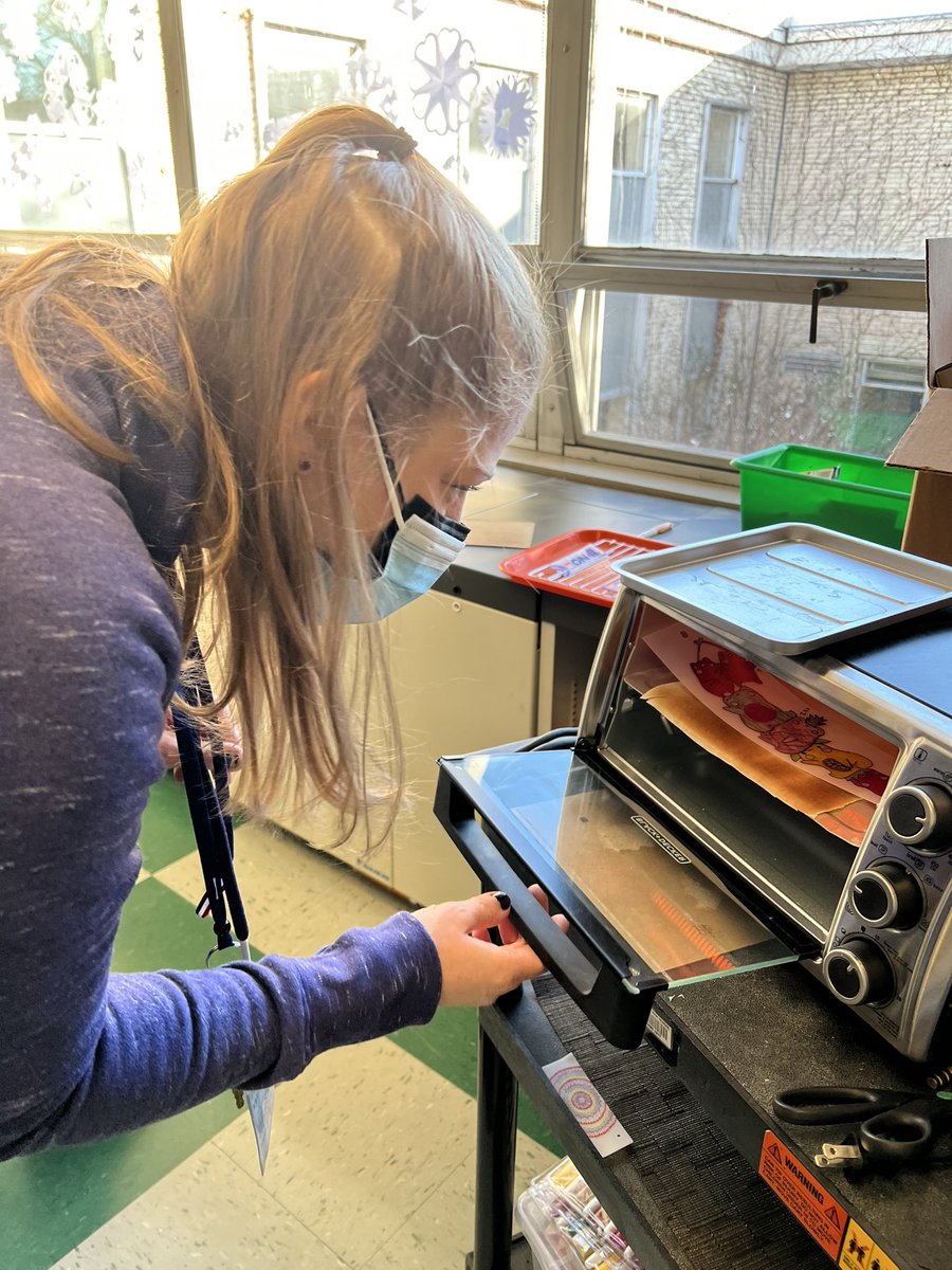 Laura Rinkenberger tweet media