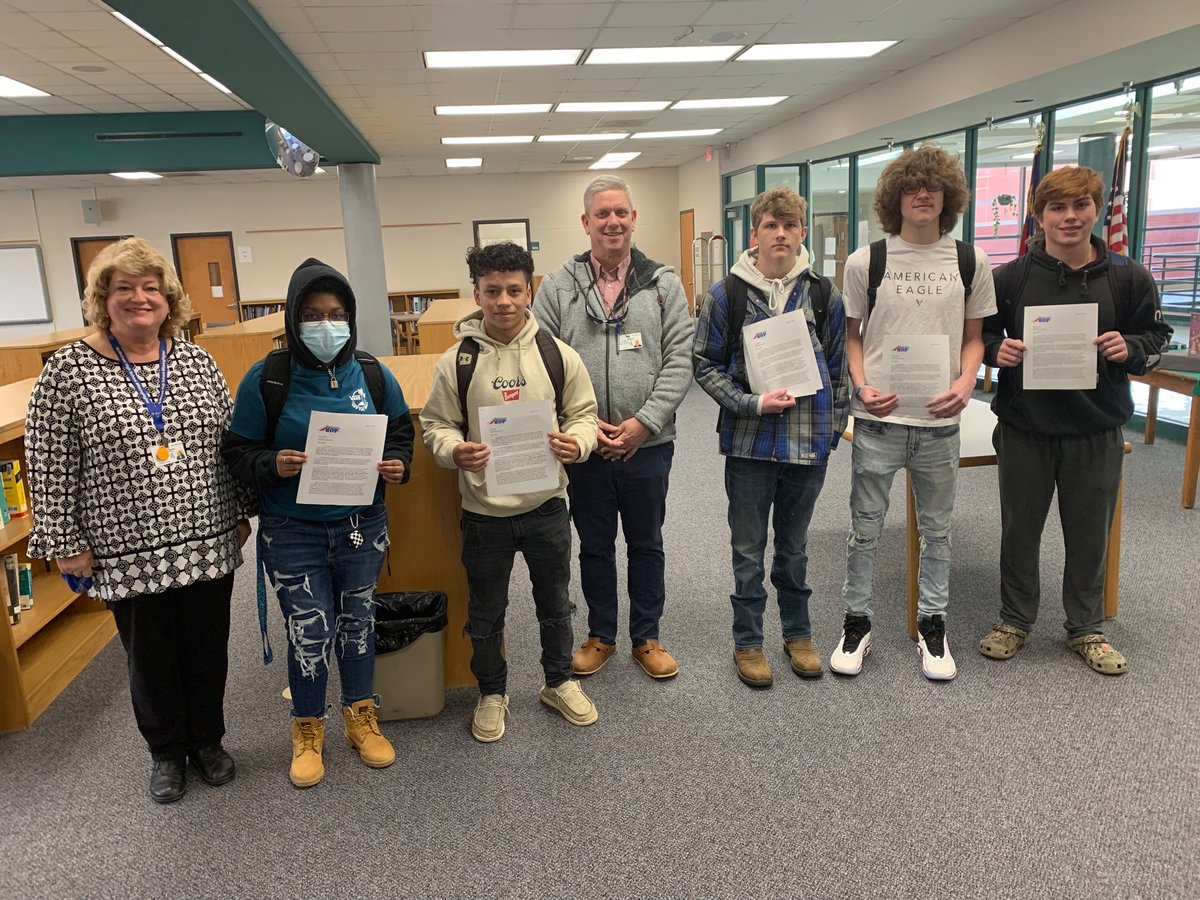 Rhonda Holland tweet media