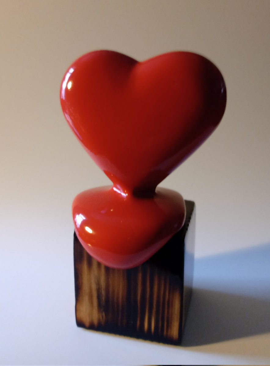 NoBoDY_ENGLAND's tweet photo. Untitled
(Melting)
17cm height
#Heart #nobody #love #melting https://t.co/H7Q4gmtIGK