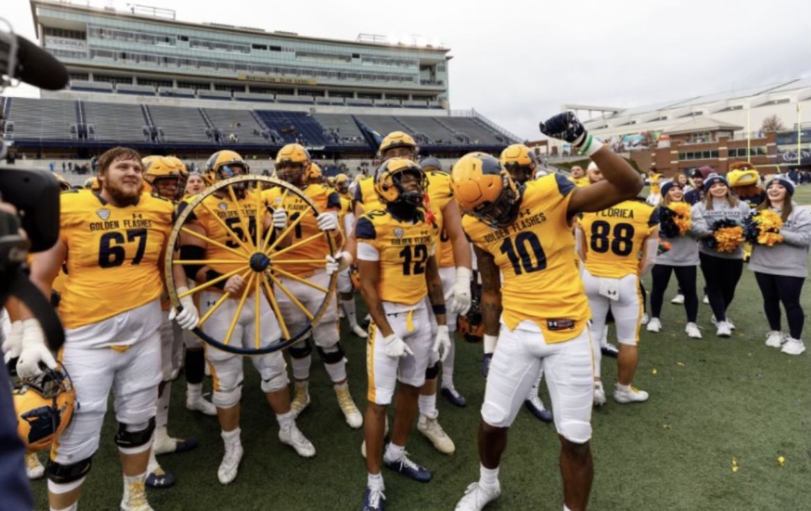 MichaelFernico1's tweet photo. After a great conversation with @Coach_Ferrell55, I am very humbled and honored to announce that I have received my first division 1 offer to play football for @KentStFootball @WayneHills_FB @TheHC_CoachLew @CanonacoCoach @CoachMac7979 @the_proedge https://t.co/FHF0dJJulE