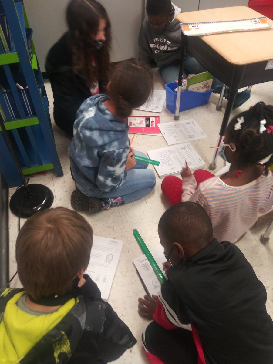 Mrs. Wilkin's students <a href="/FHES_TWEET/">Flint Hill Wolf Pack</a> enjoyed their <a href="/SavvasLearning/">Savvas Learning</a> pick a project this week. <a href="/MelissaMoreauIC/">Melissa Moreau</a> @Mmc_Nix @WalkerFHESAP #math #mathmonthlychallenge