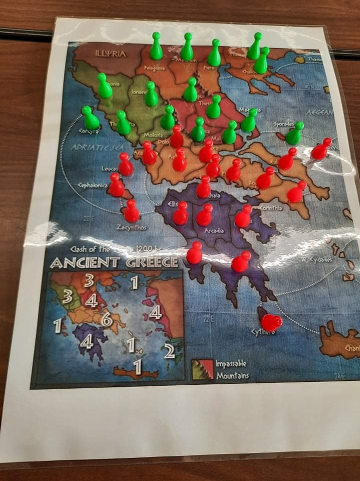 AtheneumMXM's tweet photo. In 2A leren de leerlingen via een spelvorm over de Griekse veldslagen. Onze eigen historische versie van RISK. #geschiedenis #spelendleren #activeren @GO_onderwijs @GOinAntwerpen https://t.co/tmf2eRZbYd
