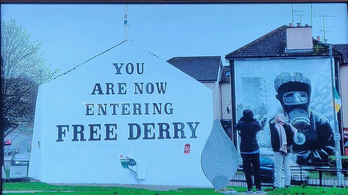 'I don't care what you call it as long as you don't tell me what to call it' wise words, #creedonsatlas in the Bogside with a couple of Undertones