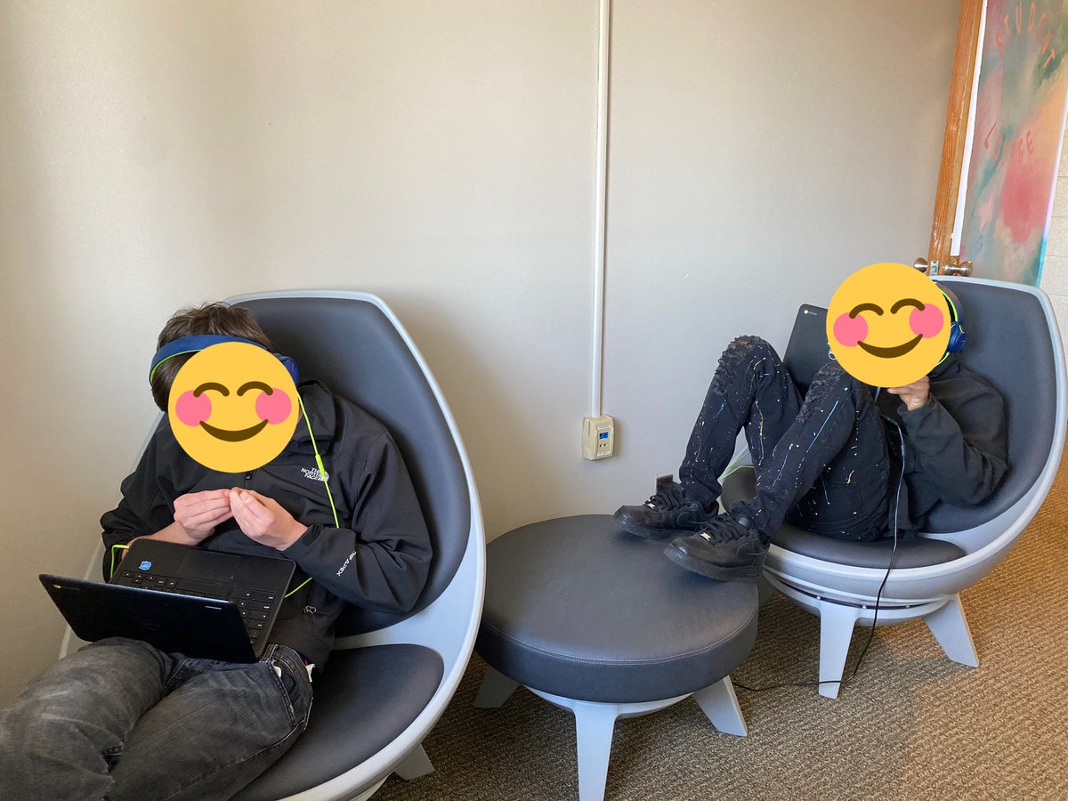 Earning time in the student lounge to do our work is the BEST. So proud of our Elevate students for working so hard to meet their goals!