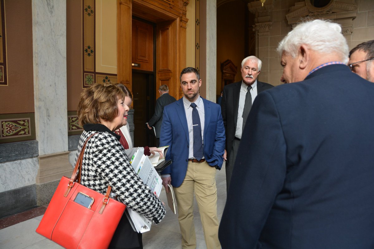 INFarmBureau's tweet photo. Members from Allen, Benton, Delaware, Elkhart, Grant, Jasper, Noble, Vermillion and Whitley counties visited the Statehouse today. Some members had the opportunity to meet with @LGSuzanneCrouch. To learn more about INFB's state priorities, visit https://t.co/MIQpisyVwa. #INLegis https://t.co/wEqk5St63y