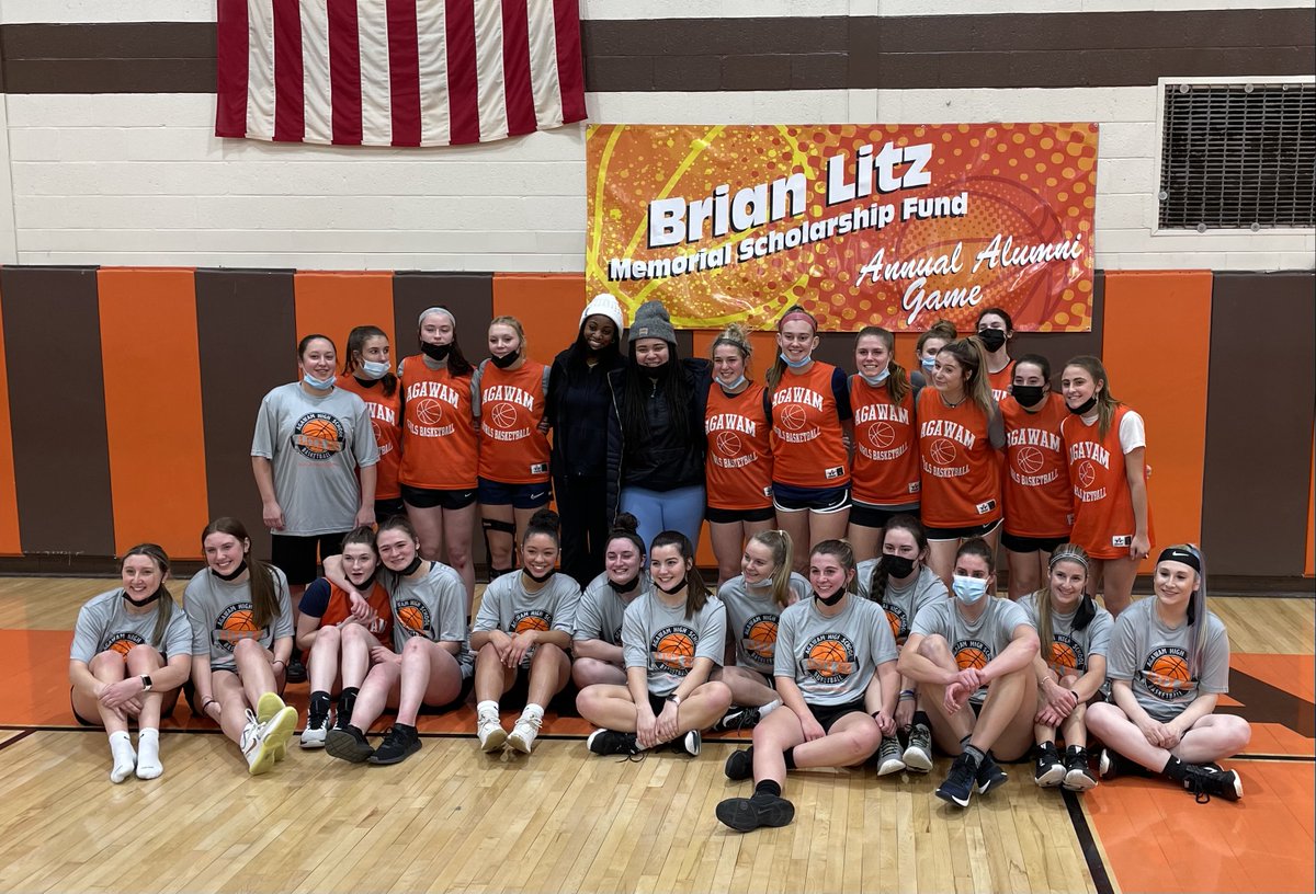 LitzFund's tweet photo. Thanks to everyone for making the 15th Annual Alumni Game a success - We raised over $10k for the @LitzFund https://t.co/lyk80fja1t