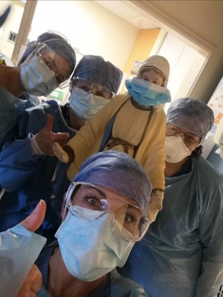 our_hse's tweet photo. They learned to smile with their eyes over two years. Held hands through PPE, turned up and did their absolute best and parked their own fear
We can be heroes for just one day...or longer 
@HSELive @CcoHse @paulreiddublin @DorothyBreen2 @NASCriticalCare @criticalcarepr2 @rtenews https://t.co/YbbF66jx1I