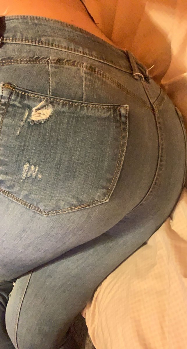 lilbby25068271's tweet photo. Subscribe to my onlyfans if you like what you see🙈 https://t.co/BiAgpV4TbC #naughtynative #nativewoman #nativeamerican #nativetwitter #onlyfans #nativegirl #spankme #subscribe https://t.co/8b3lwSZUxu