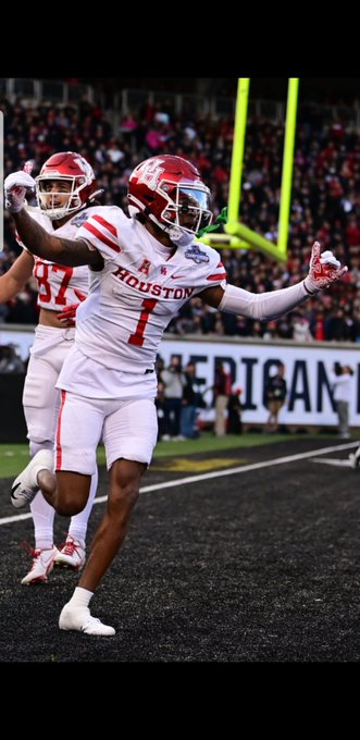 litkj09's tweet photo. EXTREMELY Blessed to receive an offer to THE UNIVERSITY OF HOUSTON #GoCoogs https://t.co/f7KeAypDKW