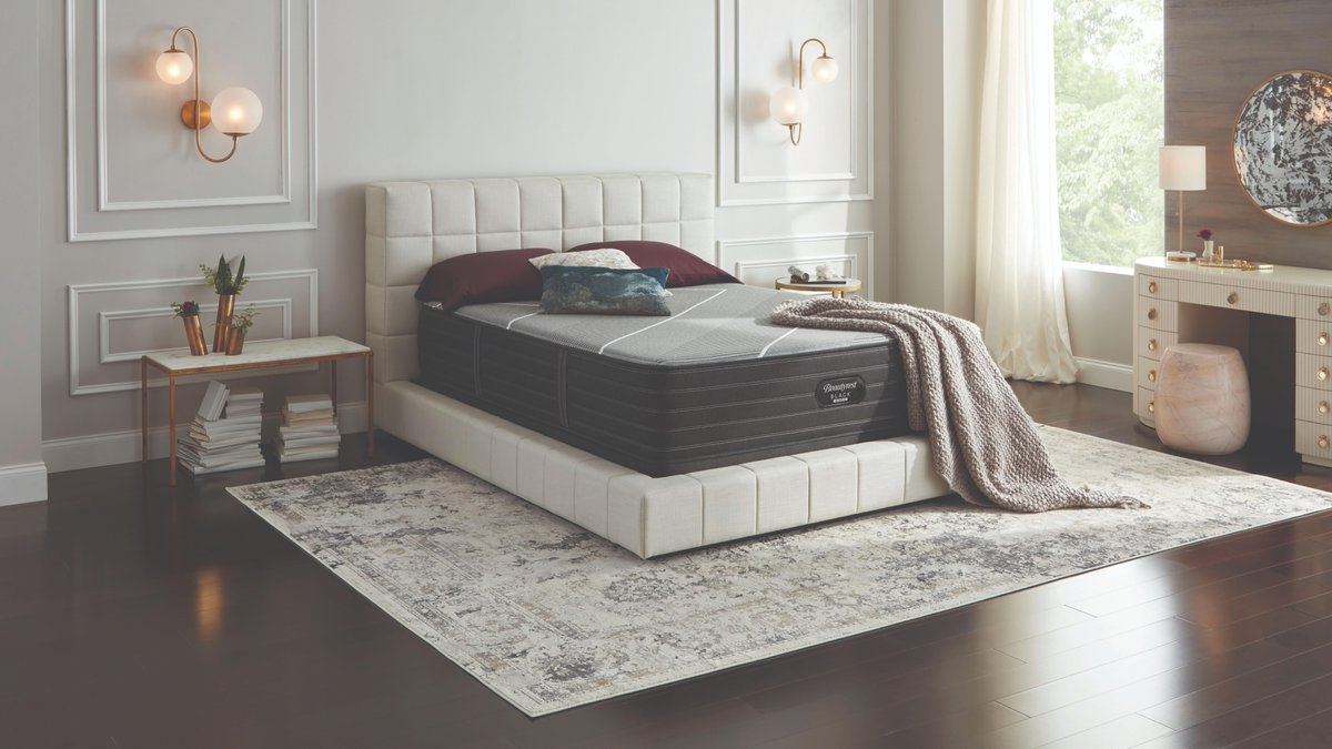 Beautyrest's tweet photo. Experience our high density RightTemp™ Memory Foam that not only works to pull heat away from your body, but also cradles pressure points for ultimate comfort.
#BlackHybrid #SleepFirstClass https://t.co/4yQSQbg4JR