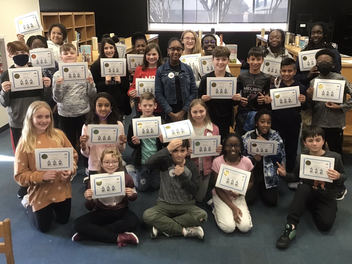 mmscardslibrary's tweet photo. Sixth Graders who read at least 5 of the 20 Texas Bluebonnet Nominees were invited to a voting &amp; celebration in the library today. Students received a certificate and cupcake to celebrate all their hard work.  #MMSInspires #Read2Grow @melissaisd https://t.co/rxvWJINdup