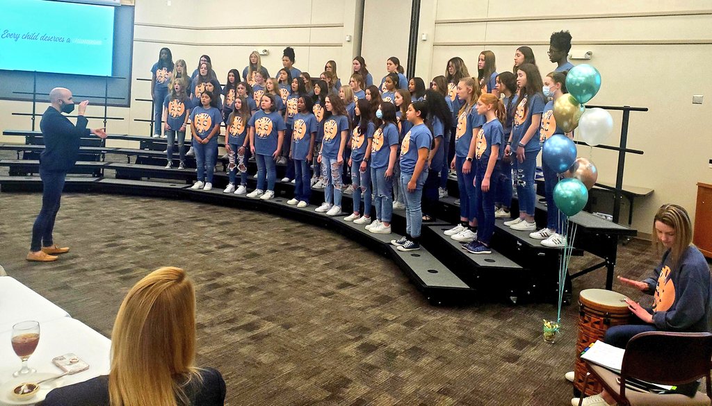 The beautiful voices of <a href="/TSMSKeller/">Trinity Springs MS</a>'s Varsity Treble Choir wowed attendees at last night's Board Appreciation Celebration, honoring our Trustees. Thank you for sharing your talent with us and good luck at <a href="/SWesternACDA/">Southwestern ACDA</a>! #CelebrateKISD