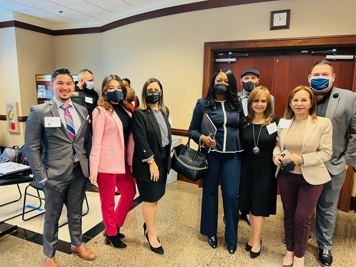 GHCC_news's tweet photo. Today, we held our first Business Networking Group of 2022 at Gwinnett with over 40 attendees and guest speaker Nicole Love Hendrickson.
Be sure to join us for our next BNG at Gwinnett in March!
#GHCCYourChamber #ghcctucamara #ghccstrong #ReImagineTheNext #networkingATL https://t.co/wayCe2bVnA