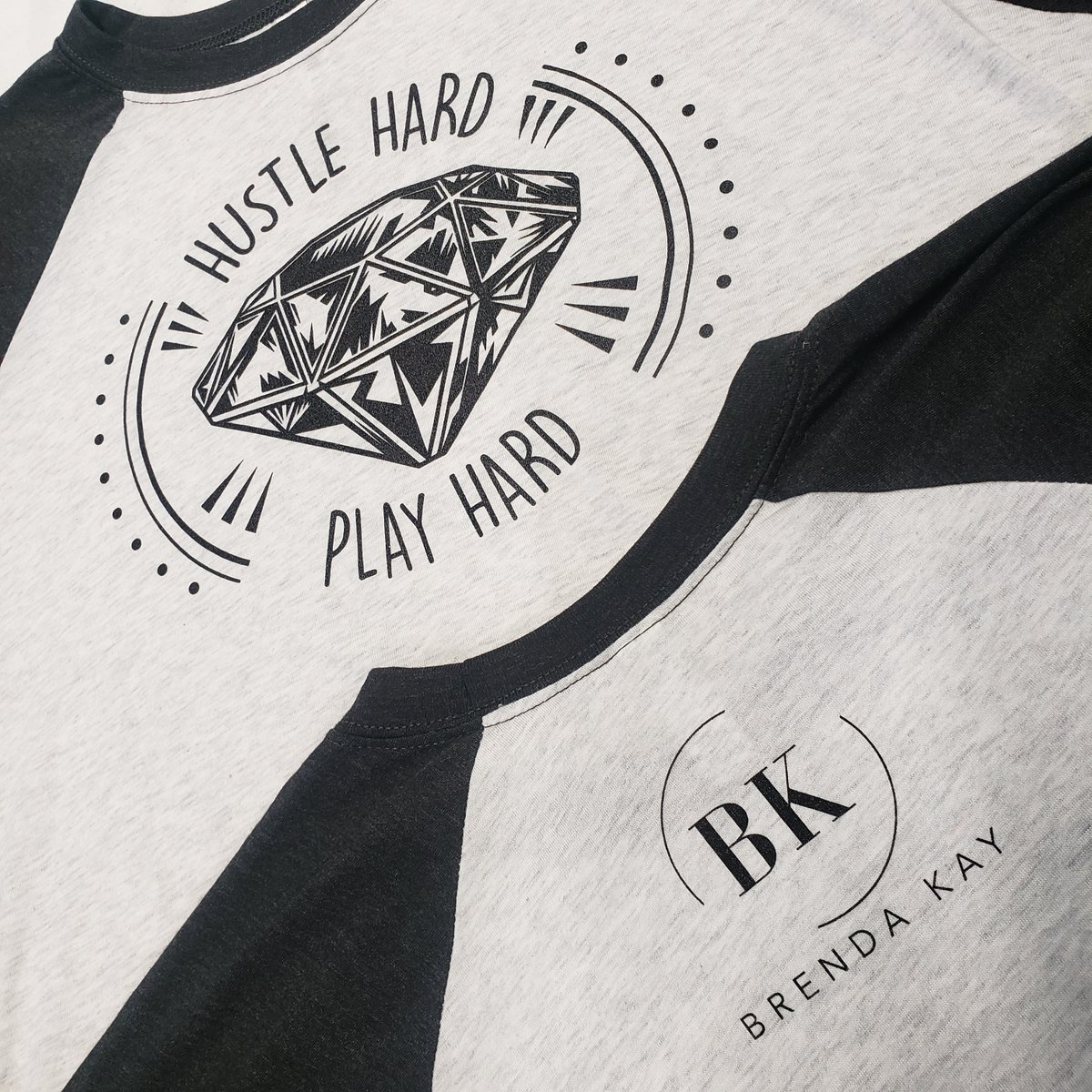 VectorhouseS's tweet image. Everyday is a good day to get your hustle on :)