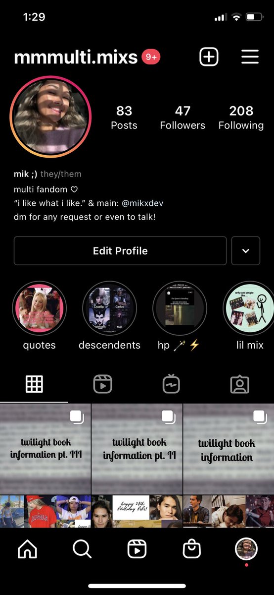 i actually have a fan account now y’all :)