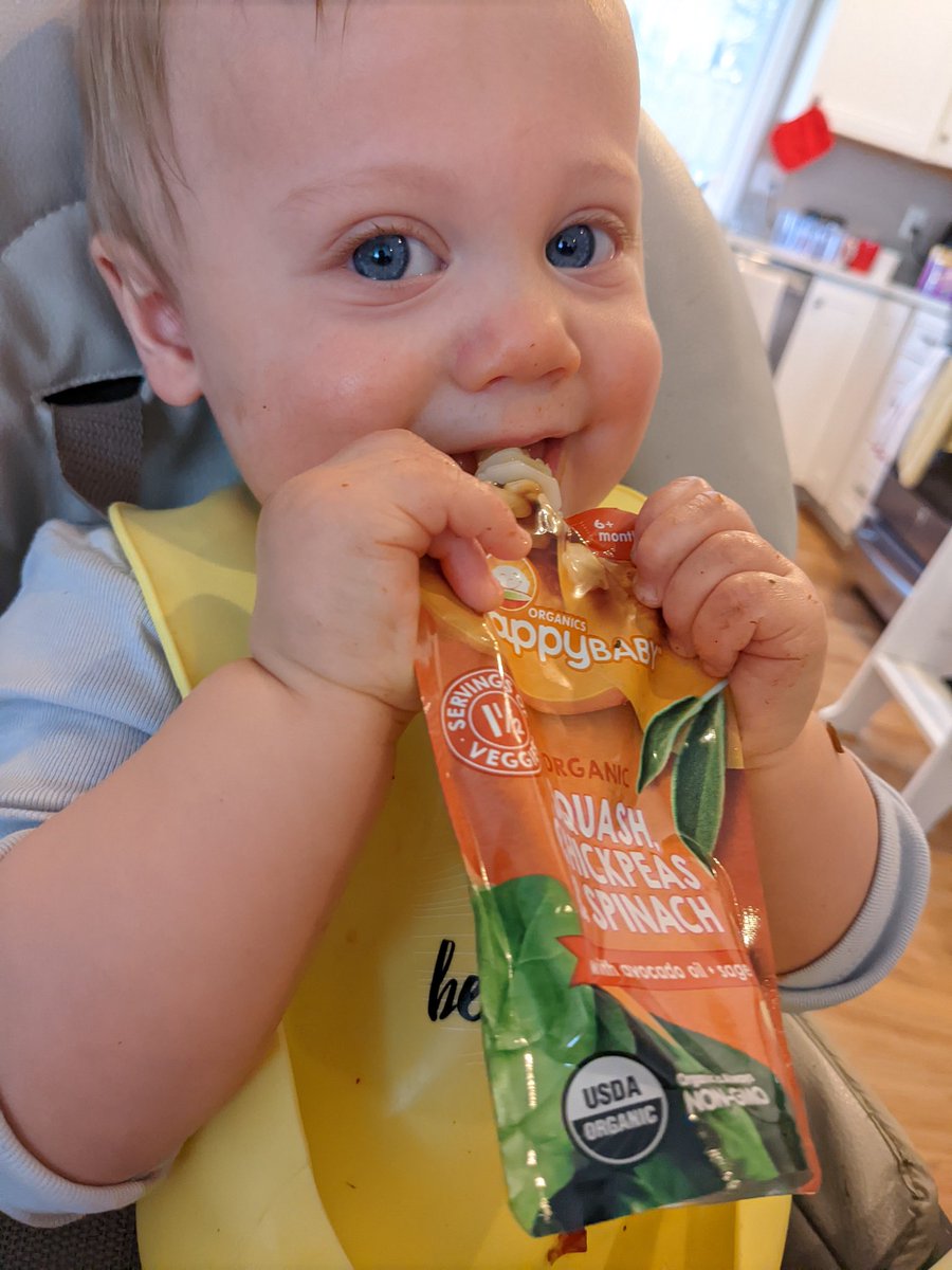 BunnyStaricka's tweet photo. @HappyFamily Please, more like this! My babies LOVE these savory pouches and I was SO thrilled to find pouches that make vegetables delicious without meat or fruit! Thank you! #savorybabyfood https://t.co/On5qGZCg9C