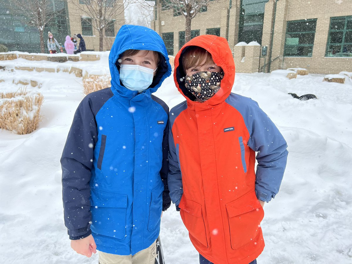 Graland's tweet photo. Snow much fun was had during recess today! ☃️ #GoGraland https://t.co/BezJUEBswE