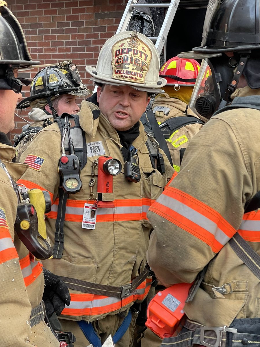 SquadFirePhotos's tweet photo. Willimantic Ct operating at a 2nd alarm. 100 Brook St @WillimanticFD @TNDispatch @BreakingNowCT @ww911dispatch https://t.co/M9RZPGQl45